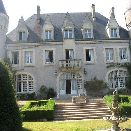 Готель Chateau De Montbrun Сен-Мішель-Шеф-Шеф Екстер'єр фото